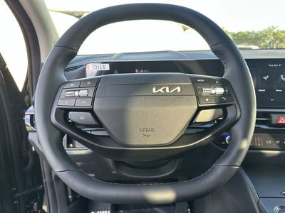 2026 Kia Sportage Hybrid — photo 13 view