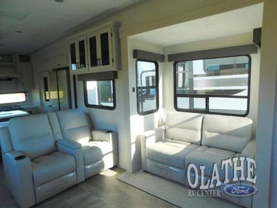 2026 Coachmen RV Brookstone - Photo 10