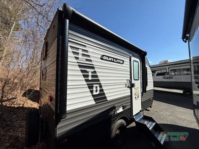 2025 CrossRoads RV Sunset Trail - Photo 4