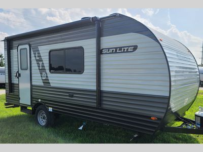2025 CrossRoads RV Sunset Trail - Photo 3