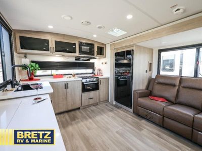 2026 Grand Design Imagine XLS — photo 7 view