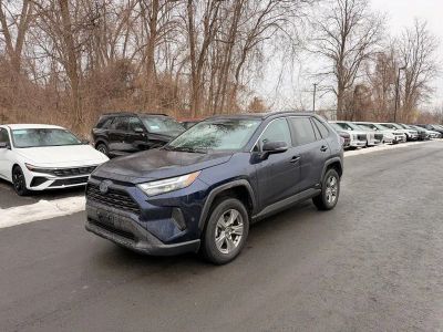 2024 Toyota RAV4 Hybrid XLE - Photo 9