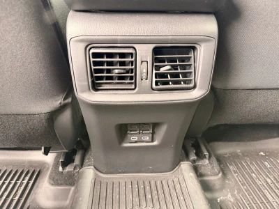 2024 Toyota RAV4 Hybrid XLE - Photo 24