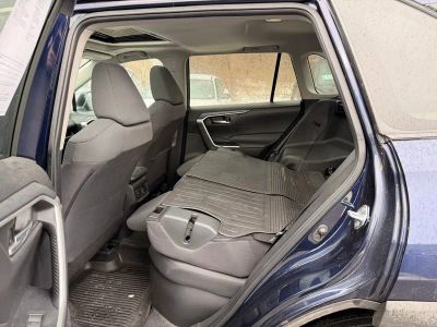 2024 Toyota RAV4 Hybrid XLE - Photo 27