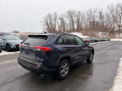2024 Toyota RAV4 Hybrid XLE - Photo 5