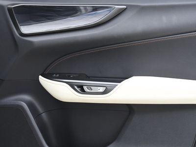 2023 Lexus NX - Photo 29