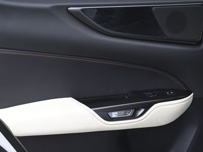 2023 Lexus NX - Photo 24
