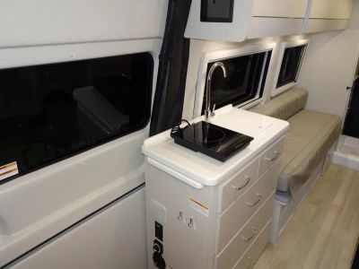2026 Thor Motor Coach TRANQUILITY - Photo 11