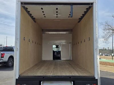 2025 Ford Transit Chassis - Photo 17
