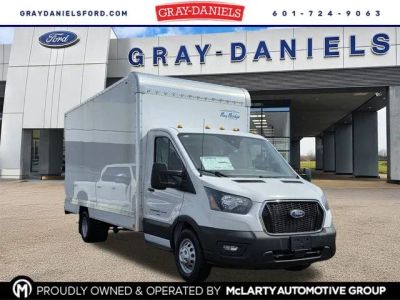 2025 Ford Transit Chassis - Photo 2