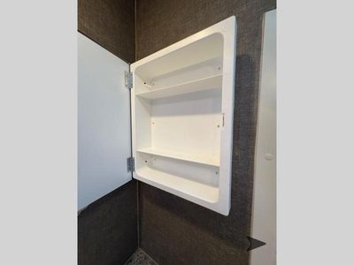 2018 Pacific Coachworks Ragen - Photo 48