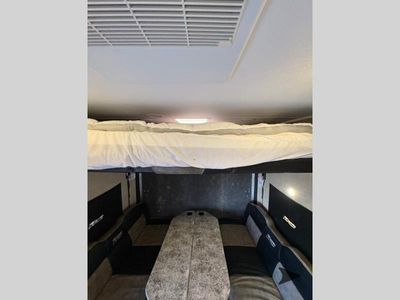 2018 Pacific Coachworks Ragen - Photo 24