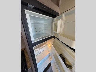 2018 Pacific Coachworks Ragen - Photo 31
