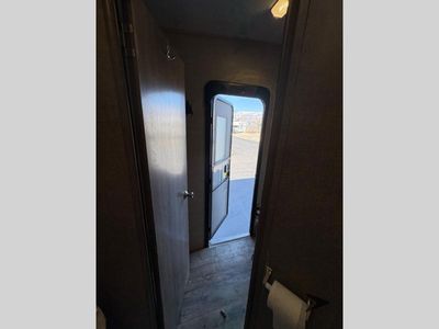 2018 Pacific Coachworks Ragen - Photo 49