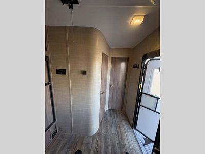 2018 Pacific Coachworks Ragen - Photo 40