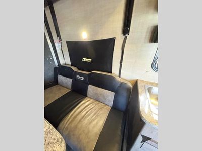 2018 Pacific Coachworks Ragen - Photo 20
