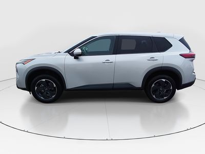 2024 Nissan Rogue - Photo 4