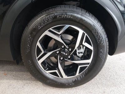2025 Kia Sportage — photo 12 view