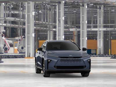 2026 Toyota Crown Signia — photo 16 view