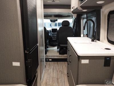 2026 Thor Motor Coach Tellaro Sport - Photo 6