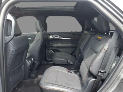 2026 Ford Explorer — detail view