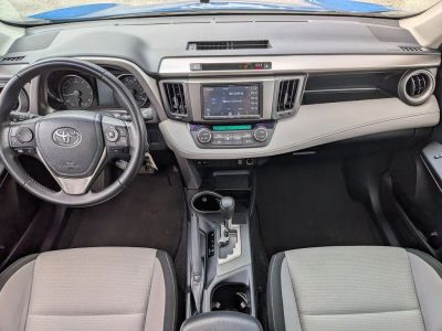 2017 Toyota RAV4 - Photo 21