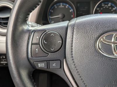 2017 Toyota RAV4 - Photo 16