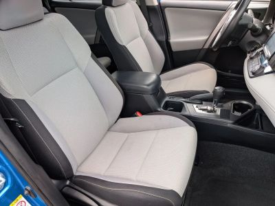 2017 Toyota RAV4 - Photo 23