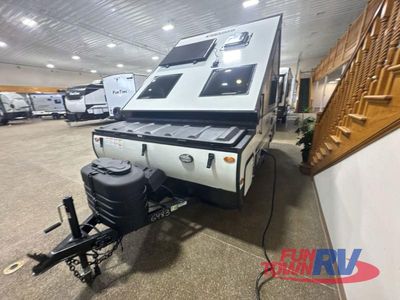 2025 Forest River RV Rockwood Hard Side Series — photo 9 view