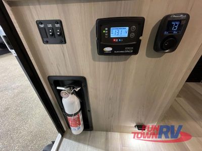 2025 Forest River RV Rockwood Hard Side Series — photo 24 view