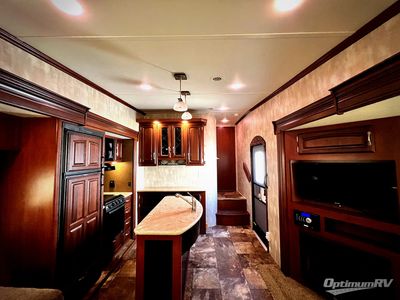 2015 Winnebago Voyage - Photo 5