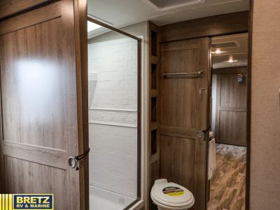 2022 Grand Design Imagine - Photo 27