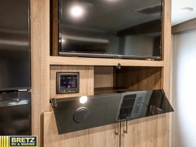 2022 Grand Design Imagine - Photo 18