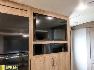 2022 Grand Design Imagine - Photo 17