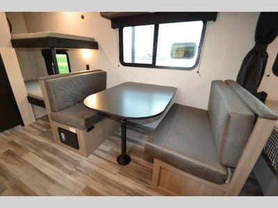 2026 Jayco Jay Flight SLX - Photo 8