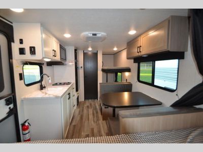 2026 Jayco Jay Flight SLX - Photo 6