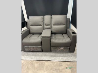 2026 Coachmen RV Chaparral - Photo 21