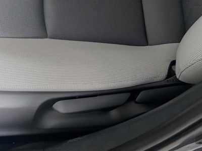 2025 Toyota Corolla Hybrid - Photo 13