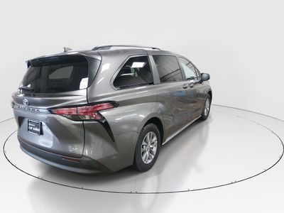 2022 Toyota Sienna - Photo 7