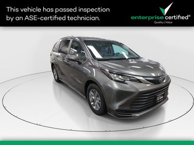2022 Toyota Sienna - Photo 1