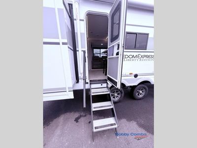 2026 Coachmen RV Freedom Express Liberty Edition - Photo 8