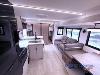 2026 Coachmen RV Freedom Express Liberty Edition - Photo 10