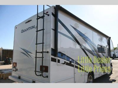 2024 Thor Motor Coach Quantum LC — interior view