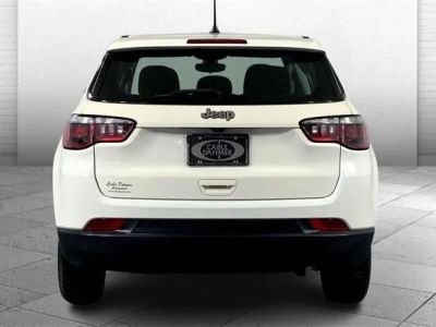 2019 Jeep Compass — rear three-quarter view