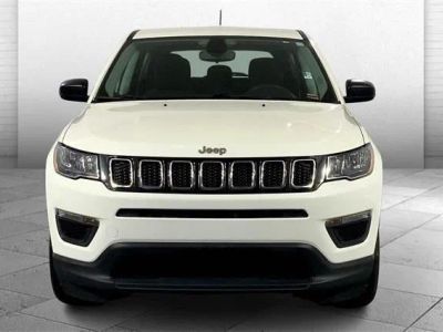 2019 Jeep Compass — side profile view