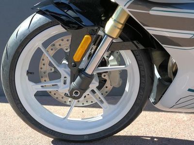 2026 CFMOTO 450SS - Photo 11