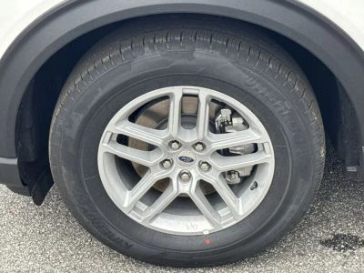 2026 Ford Explorer — photo 11 view