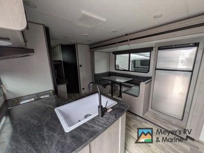 2022 Dutchmen RV Kodiak SE - Photo 8