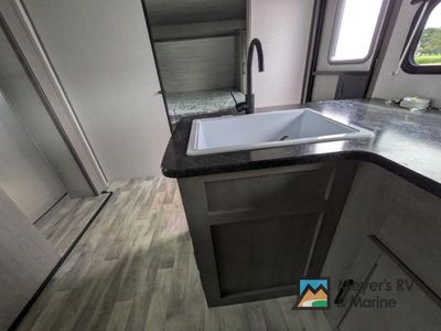 2022 Dutchmen RV Kodiak SE - Photo 12