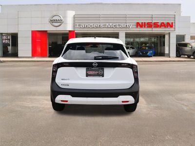 2026 Nissan Kicks - Photo 4